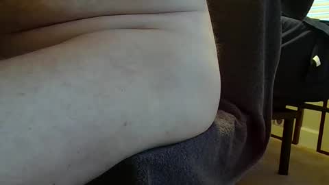 Snapshot of tomt64387741 chatting on 09-14-25, 02:11 Thomas online show from 09-14-25, 02:11