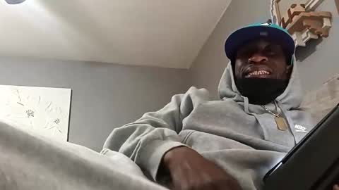 Snapshot of tomuchwauce1 chatting on 02-24-26, 05:38 tomuchwauce1 online show from 02-24-26, 05:38