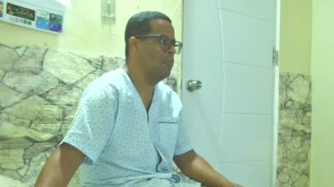 Antonio online show from 04-06-26, 12:39