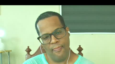 Antonio online show from 04-25-26, 01:41