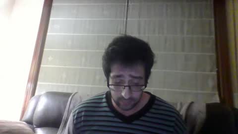 toni640128 online show from 02-19-25, 12:03