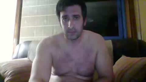 Snapshot of toni640128 chatting on 05-09-26, 01:44 toni640128 online show from 05-09-26, 01:44