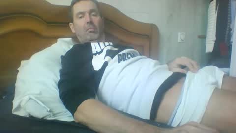 Snapshot of tonio1972 chatting on 09-16-25, 09:43 tonio1972 online show from 09-16-25, 09:43