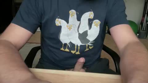 Snapshot of tonisun chatting on 11-01-25, 06:59 tonisun online show from 11-01-25, 06:59