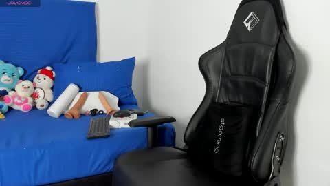 Tonny online show from 04-22-26, 01:41