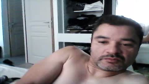 Snapshot of tony5590 chatting on 07-05-26, 07:48 tony5590 online show from 07-05-26, 07:48
