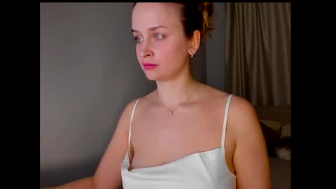 Snapshot of tony_and_alice chatting on 01-26-25, 09:51 Tony and Alice online show from 01-26-25, 09:51