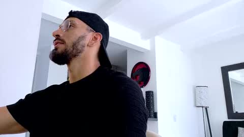 tony muscle1 online show from 03-23-26, 06:01