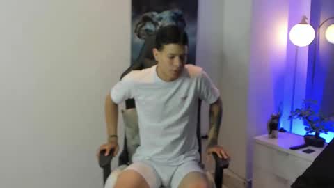 tony_petrov online show from 11-11-25, 12:49