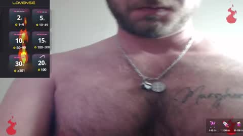 Snapshot of tony_white_7 chatting on 12-14-24, 12:22 TONY online show from 12-14-24, 12:22