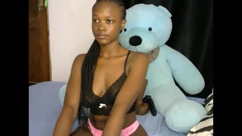 tonya tash7 online show from 02-03-25, 11:53