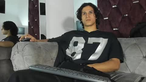 Tony Benedetti online show from 04-17-26, 08:34