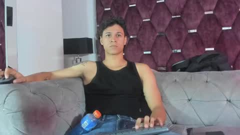 Tony Benedetti online show from 06-08-26, 08:20