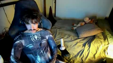 tonybigdick12333 online show from 04-25-26, 04:04