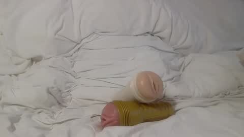 Snapshot of tonysims1081 chatting on 02-06-25, 02:15 Tony online show from 02-06-25, 02:15