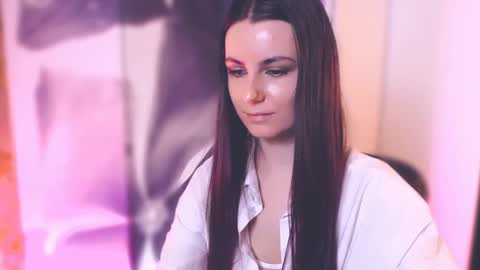 Snapshot of too_beautiful chatting on 02-16-25, 10:10 Elizabeth online show from 02-16-25, 10:10