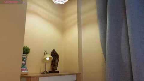 Snapshot of too_cute_blonde_girl chatting on 03-06-25, 06:19 Hey hey Im Megan Pvt open. Im very glad to see you here online show from 03-06-25, 06:19