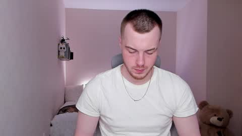 toohornyserj online show from 12-22-24, 11:41