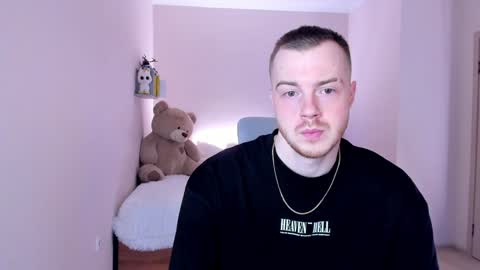 toohornyserj online show from 01-09-25, 07:50