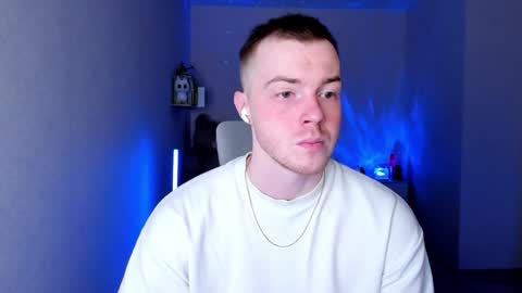 toohornyserj online show from 01-31-25, 08:43