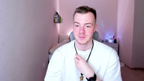 toohornyserj online show from 02-01-25, 11:48