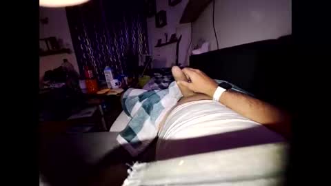 toohugeandstonedxoxo online show from 06-11-26, 01:05