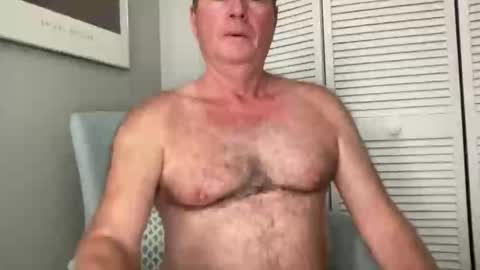 Snapshot of tookie1019 chatting on 10-21-25, 04:35 tookie1019 online show from 10-21-25, 04:35