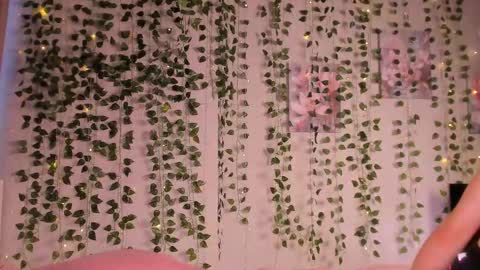 Snapshot of top_magical_girls chatting on 09-17-25, 10:17 Alice and Sandra online show from 09-17-25, 10:17