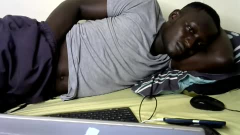 Snapshot of top_rider chatting on 01-06-25, 06:31 Victor online show from 01-06-25, 06:31