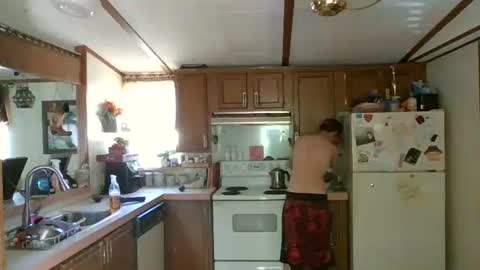 SagMeOreduceMe online show from 04-23-26, 04:53