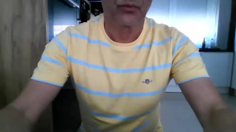 topsecreton online show from 05-25-26, 10:43