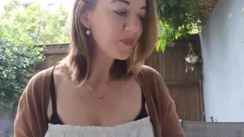 Topsy online show from 12-17-25, 09:37