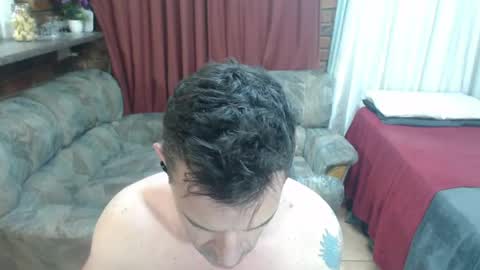 toptobottom4u online show from 04-25-26, 01:41