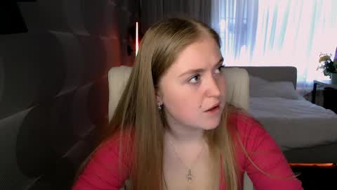 tori_blond online show from 04-28-26, 06:18