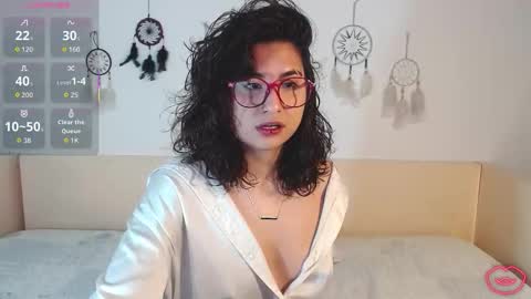 tori_just online show from 10-10-25, 05:34