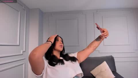 Tori Cross online show from 10-05-25, 01:26