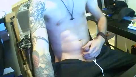 Tornado2156 online show from 11-18-25, 03:23