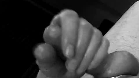 Snapshot of tornne chatting on 01-24-25, 02:19 tornne online show from 01-24-25, 02:19