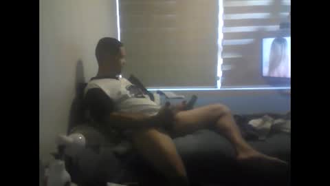 Snapshot of torolov chatting on 10-07-25, 01:19 torolov online show from 10-07-25, 01:19