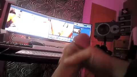 Snapshot of torosko chatting on 01-01-25, 03:03 Torosko online show from 01-01-25, 03:03