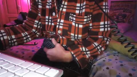 Snapshot of torosko chatting on 02-02-25, 11:32 Torosko online show from 02-02-25, 11:32