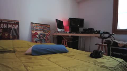 Snapshot of torosko chatting on 03-09-25, 02:54 Torosko online show from 03-09-25, 02:54