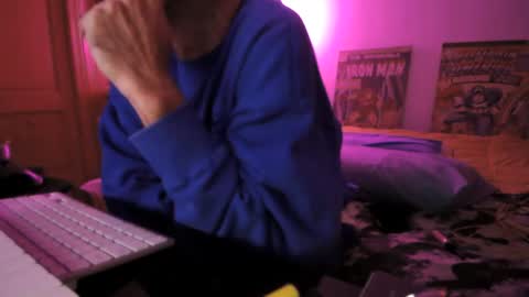 Snapshot of torosko chatting on 11-25-25, 06:52 Torosko online show from 11-25-25, 06:52