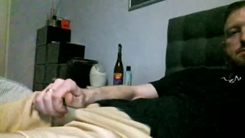 Snapshot of tosdoner chatting on 06-08-26, 05:02 tosdoner online show from 06-08-26, 05:02