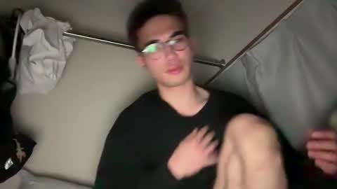 Snapshot of toshikaro0 chatting on 01-19-25, 05:28 Karo online show from 01-19-25, 05:28