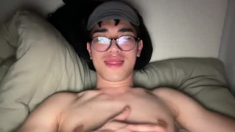 Snapshot of toshikaro0 chatting on 03-07-25, 06:22 Karo online show from 03-07-25, 06:22