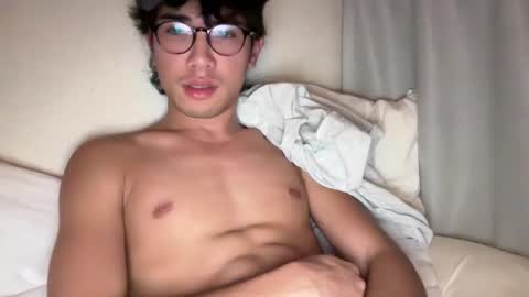 Snapshot of toshikaro0 chatting on 12-04-25, 06:49 Karo online show from 12-04-25, 06:49