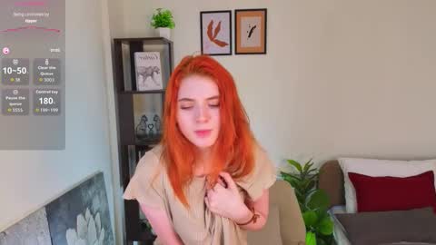 Mari online show from 11-16-25, 01:11