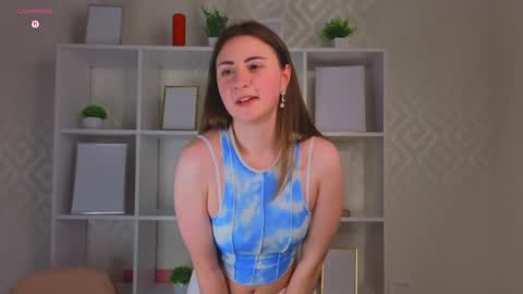 Mari online show from 04-26-26, 04:37