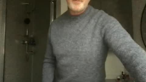 Snapshot of total2020 chatting on 02-16-25, 03:16 Archibald Leach online show from 02-16-25, 03:16